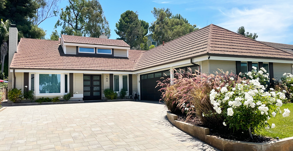 a single story home in Anaheim Hills